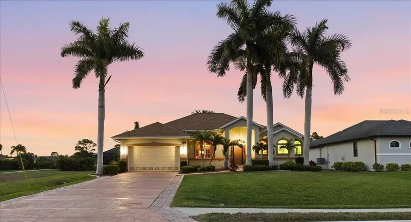 185 Rotonda Blvd E, FL