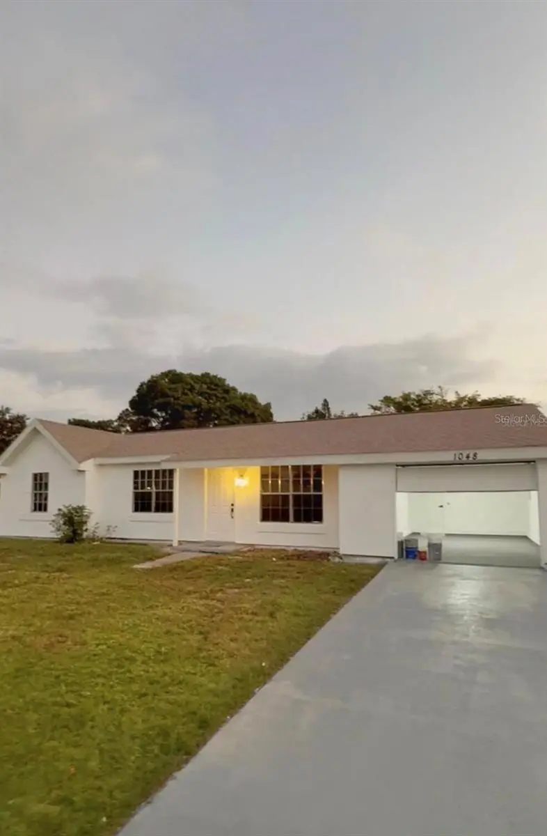 1048 Newbern St Ne, FL