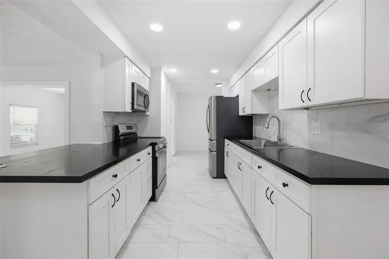 22 S Osceola St, FL