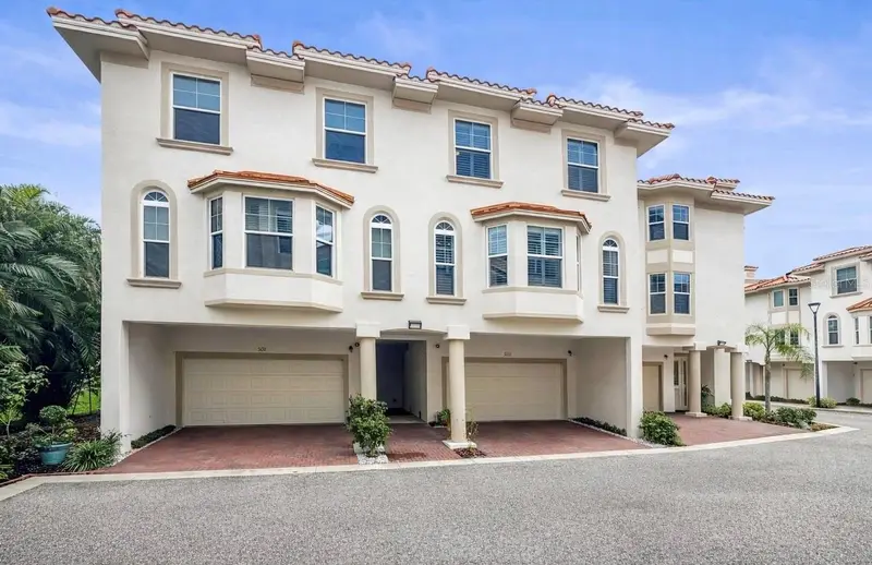 1340 Bayshore Blvd #502, FL