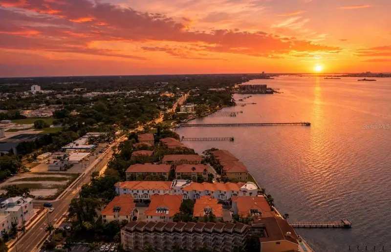 1340 Bayshore Blvd #502, FL
