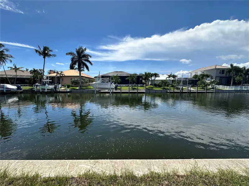 3611 Bonaire Ct, FL