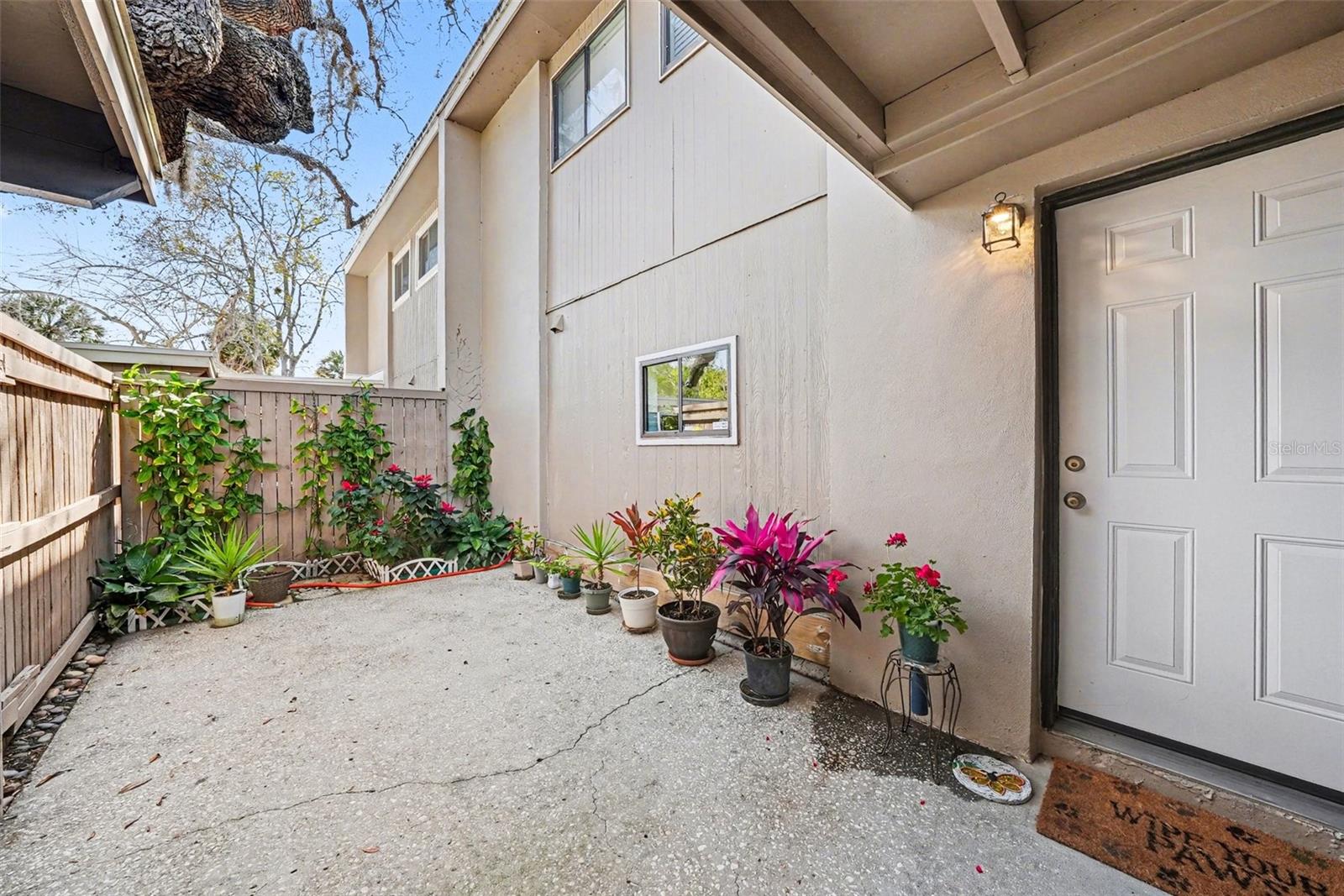 8606 Palm Lane, FL