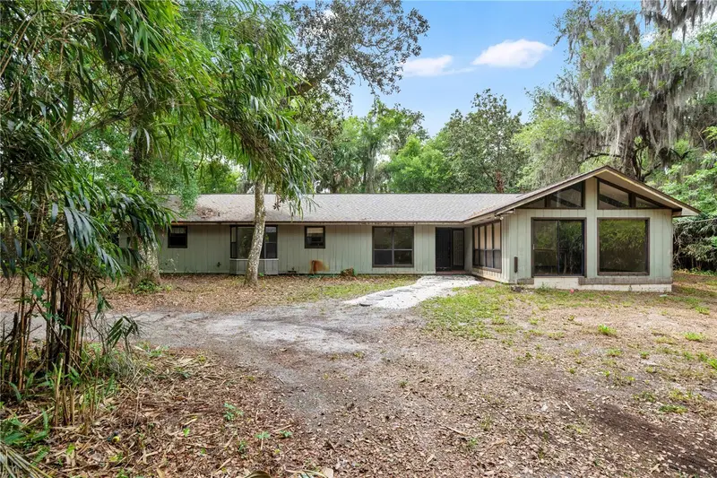 599 Lake Geneva Rd, FL