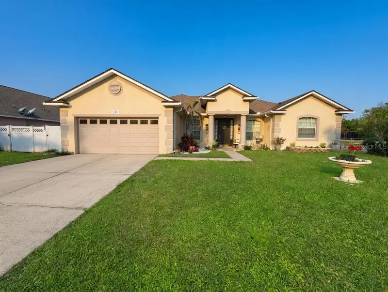 2601 Gold Dust Cir, FL