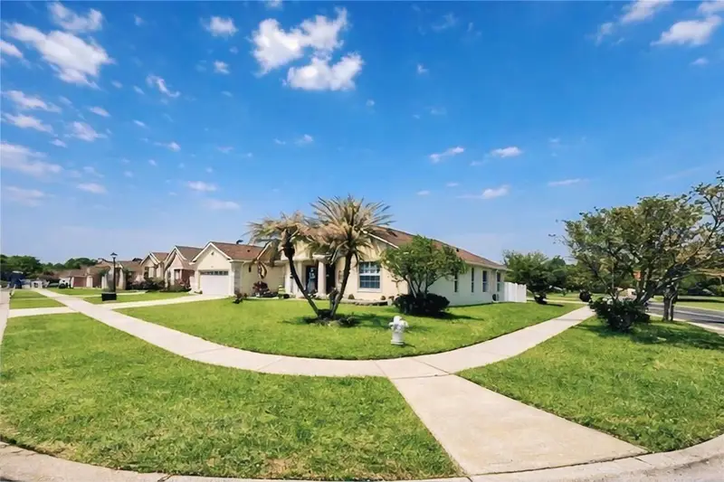 2601 Gold Dust Cir, FL