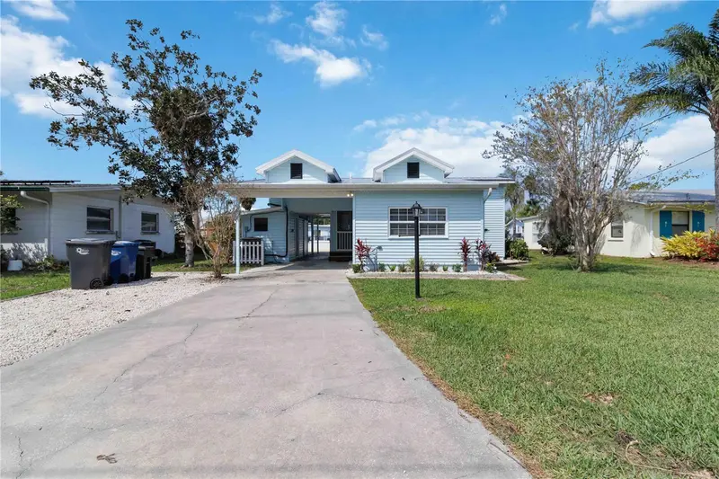 607 Manatee Ave, FL