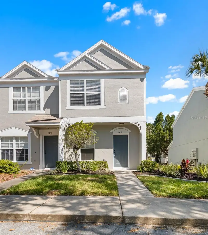 2411 Lake Woodberry Cir, FL