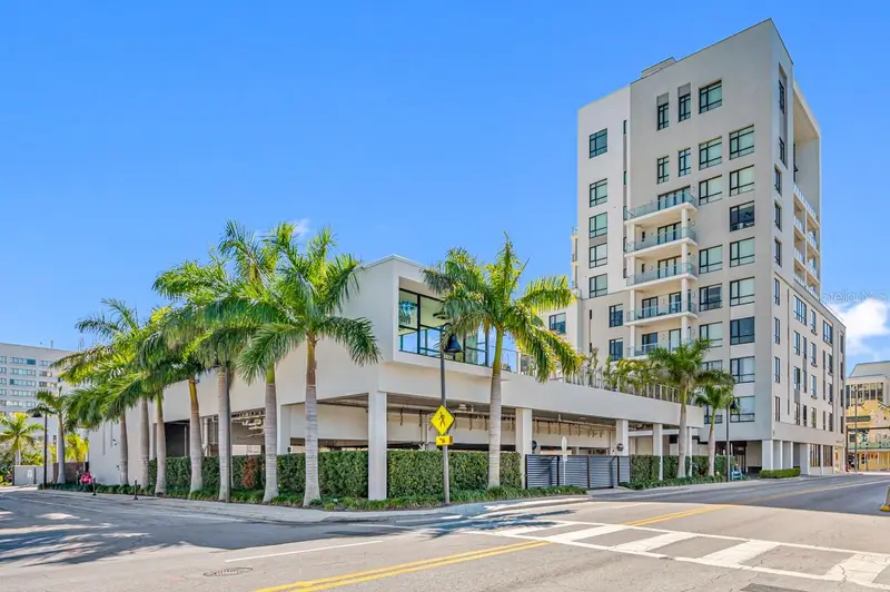 5 N Osceola Ave #508, FL