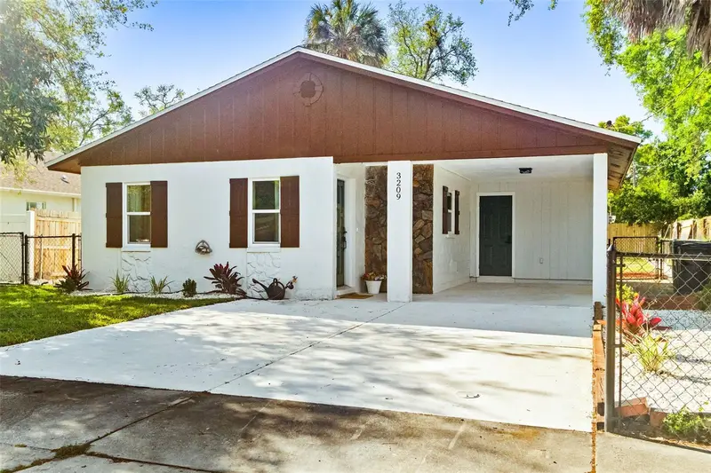 3209 E Frierson Ave, FL