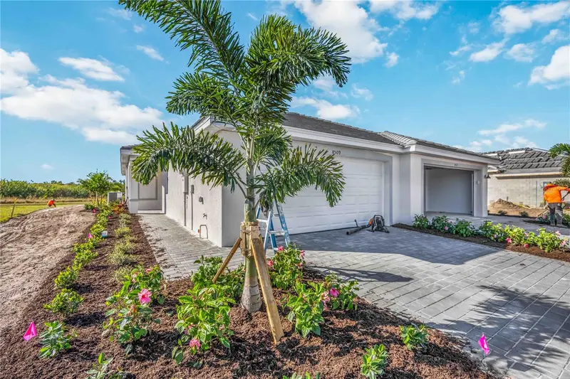 8462 Water Lily Ct, FL