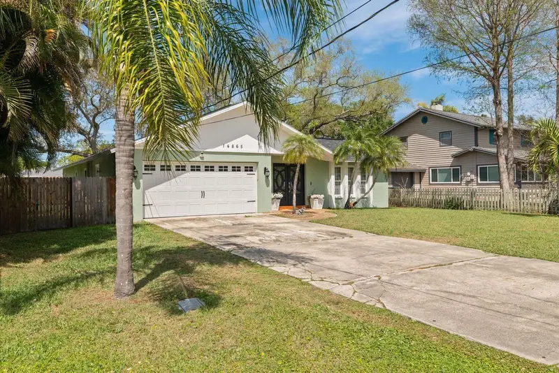 14865 Wildwood Dr, FL