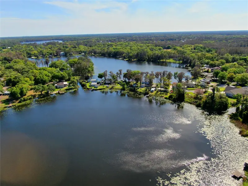 14618 Geneva Dr, FL