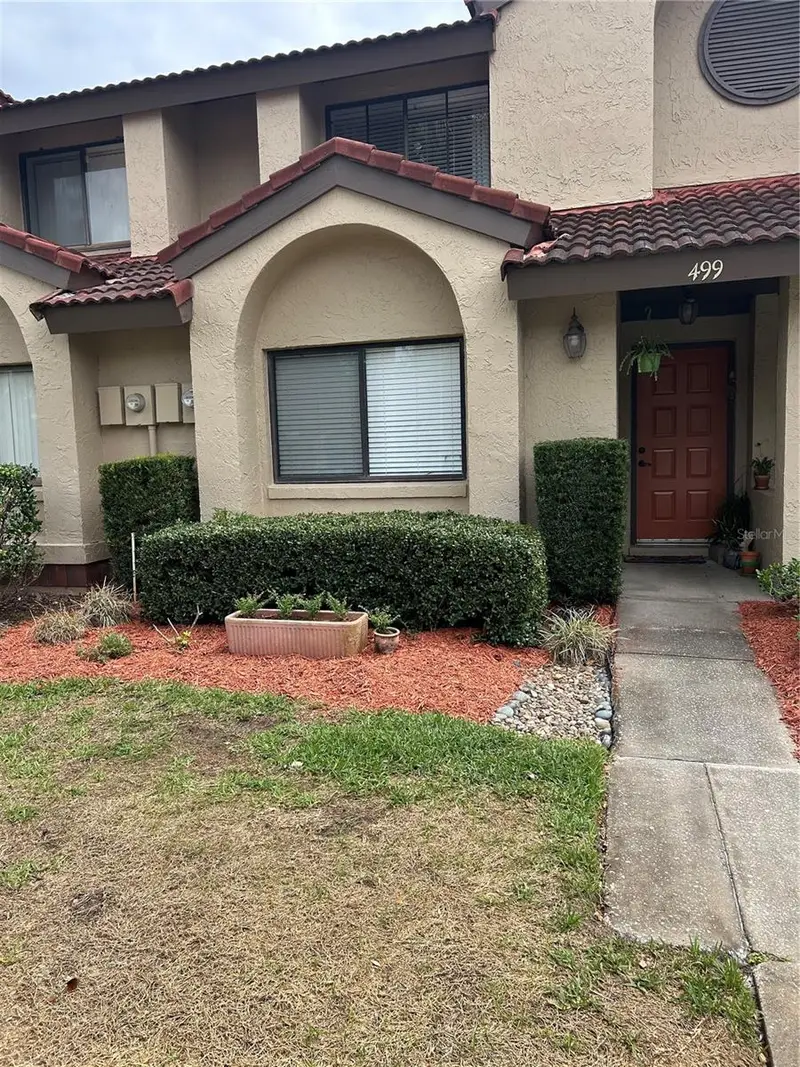 499 Club Dr, FL