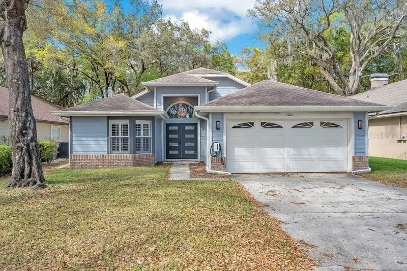 1001 Piedmont Oaks Dr, FL