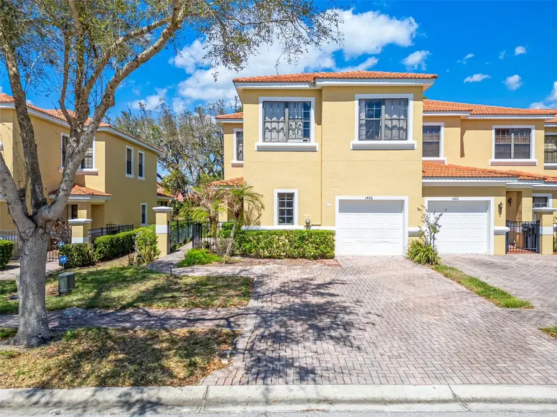 1426 Pacific Rd, FL
