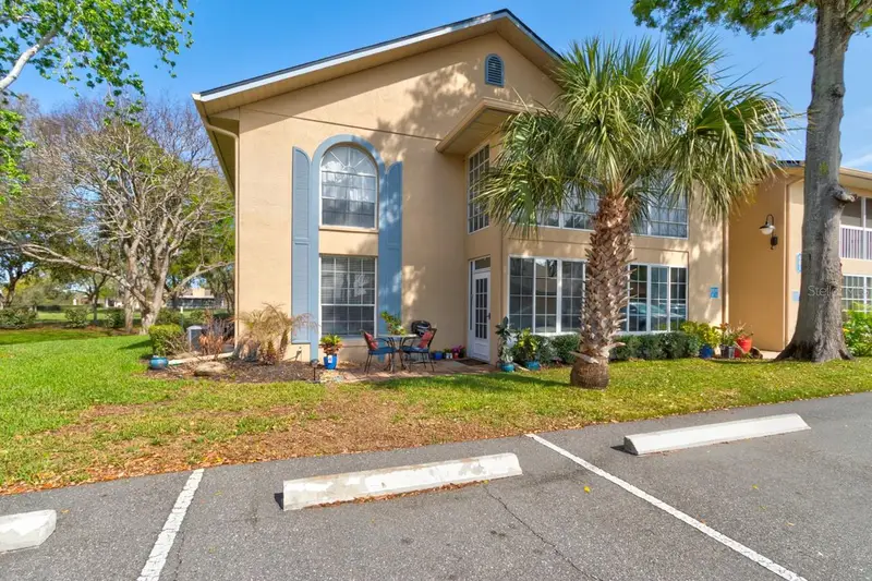681 Wellington Station Blvd #4, FL