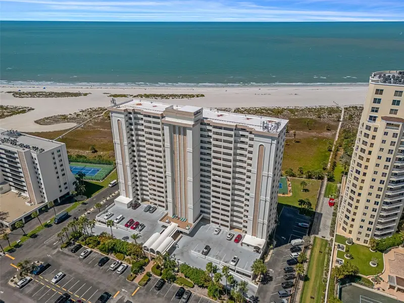1230 Gulf Blvd #303, FL