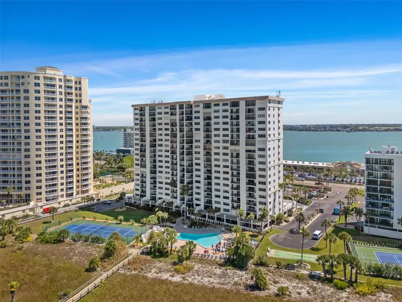 1230 Gulf Blvd #303, FL