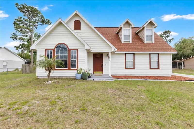 5054 Arrapahoe St, FL