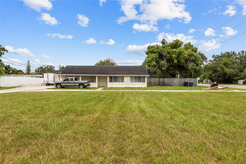 2196 Bell Cheer Dr, FL