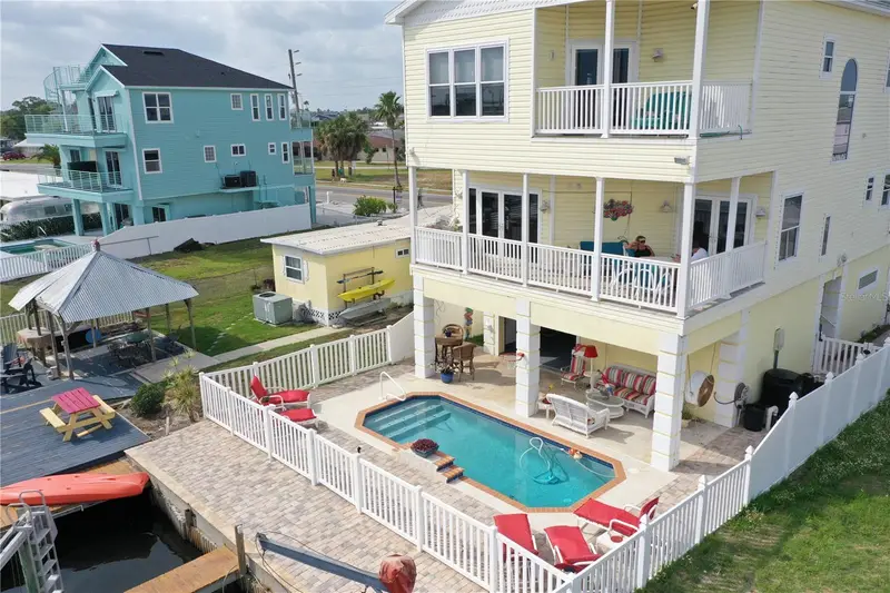 6441 Clark St, FL