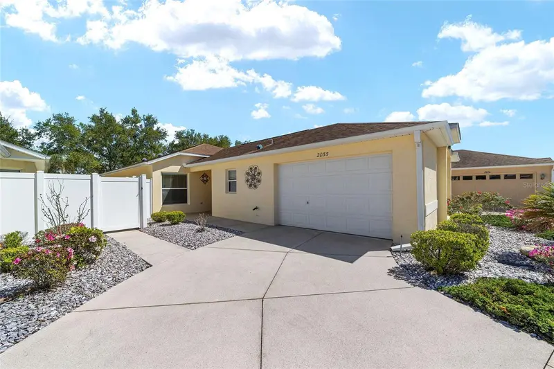 2055 Hydrangea Ave, FL