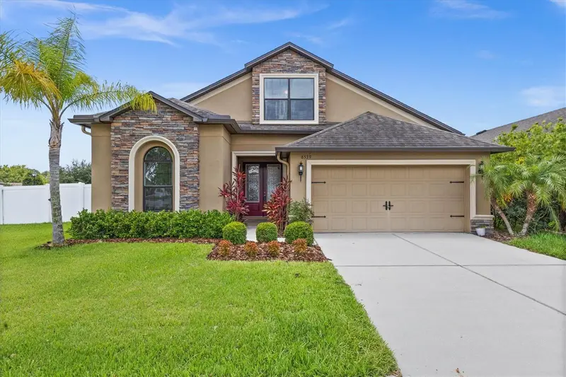 6539 Boulder Run Loop, FL