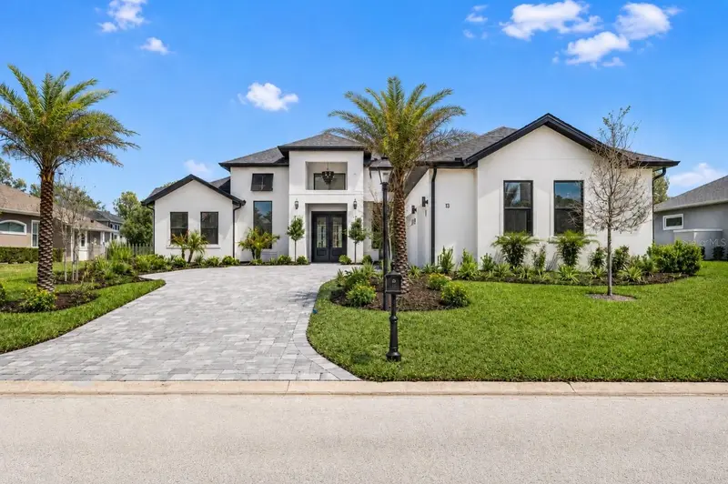 13 Old Oak Dr N, FL