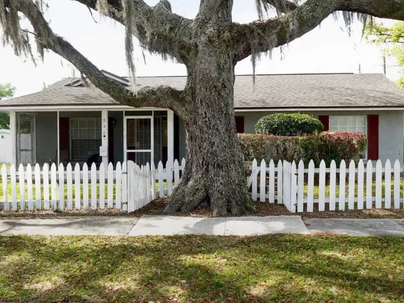 540 W Comstock Ave, FL