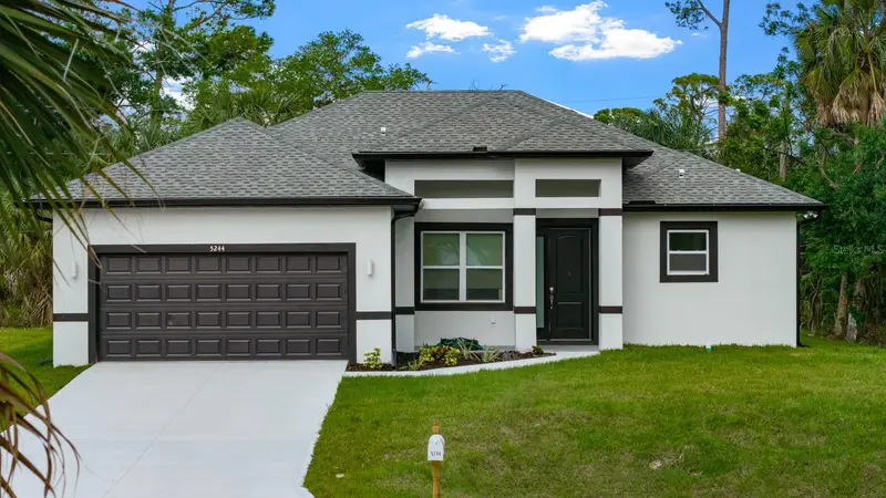 5244 Redwood Ter, FL