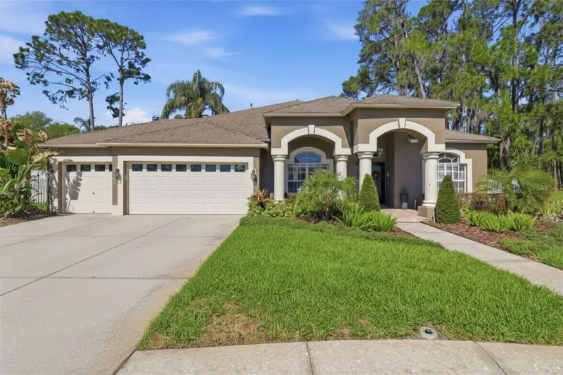 3629 Whistling Ln, FL