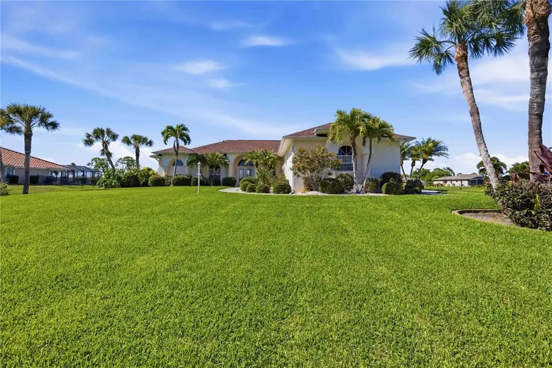 1132 Boundary Blvd, FL