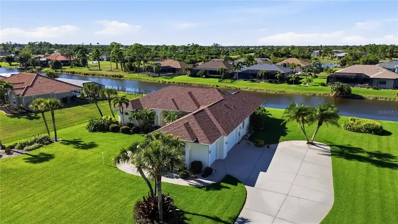 1132 Boundary Blvd, FL