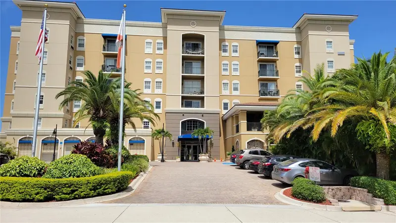 1064 N Tamiami Trl #1325, FL