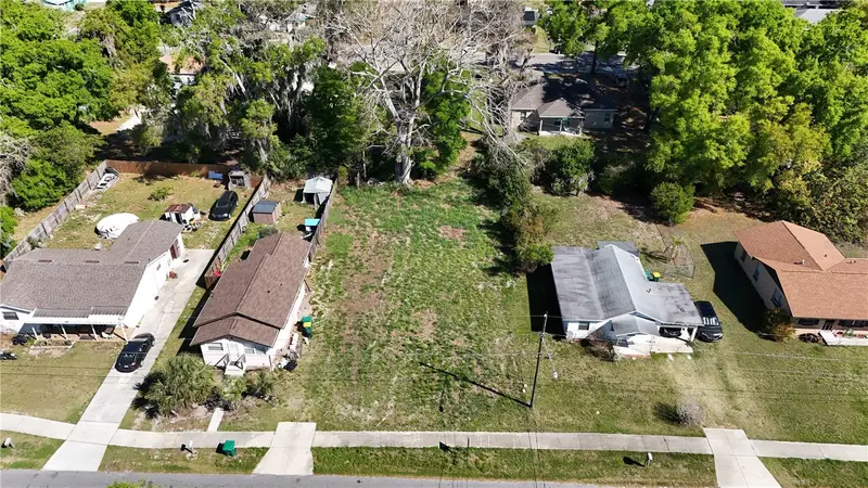 E Hazzard, FL