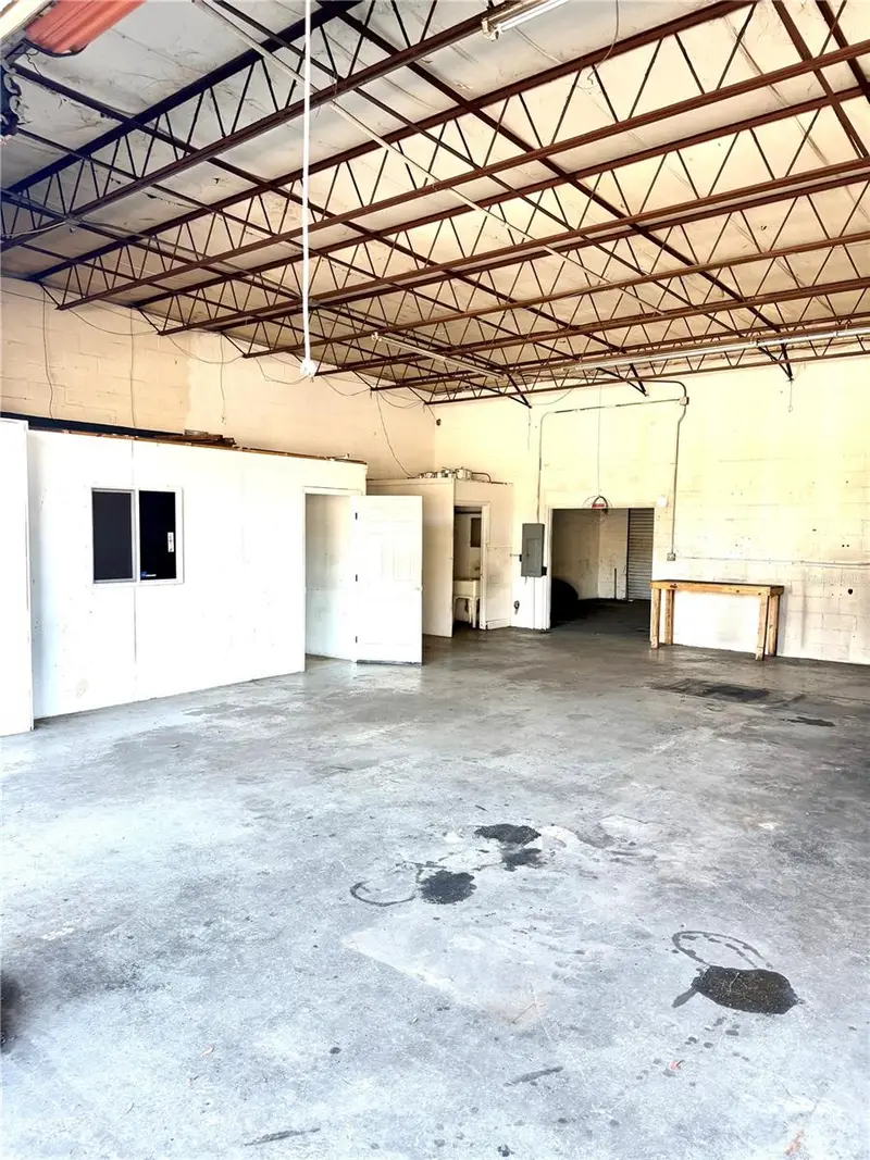 1302 Nw 10th St, FL