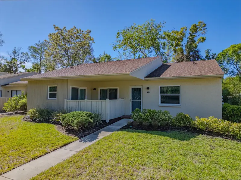 600 S Woodlands Dr, FL