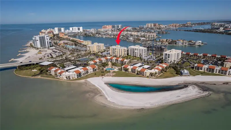 830 S Gulfview Blvd #501, FL