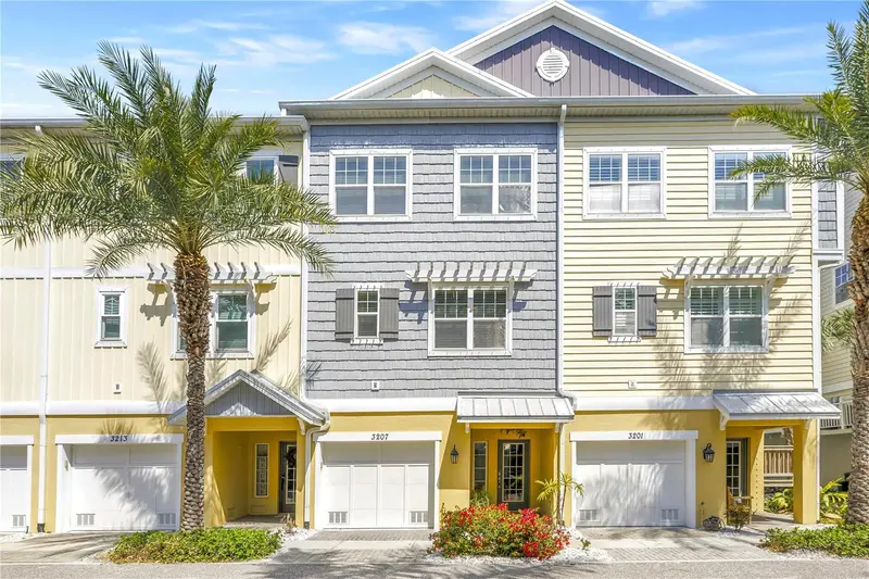 3207 Nautical Pl S, FL