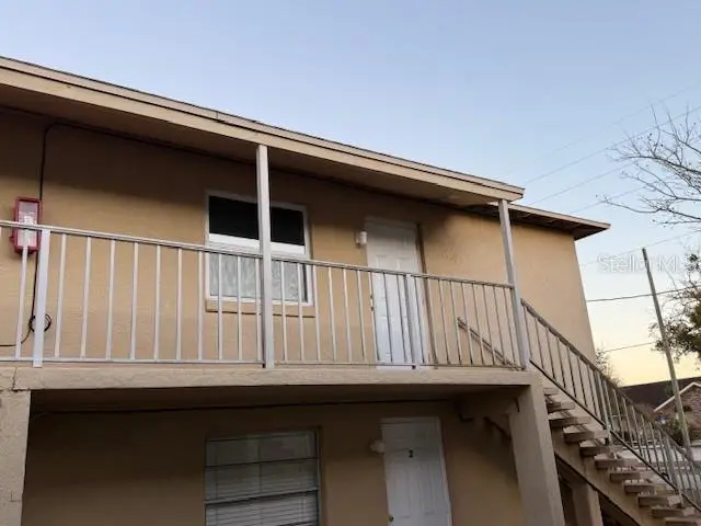 738 Michigan Ct #4, FL