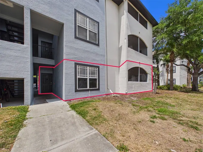 16305 Enclave Village Dr #102, FL