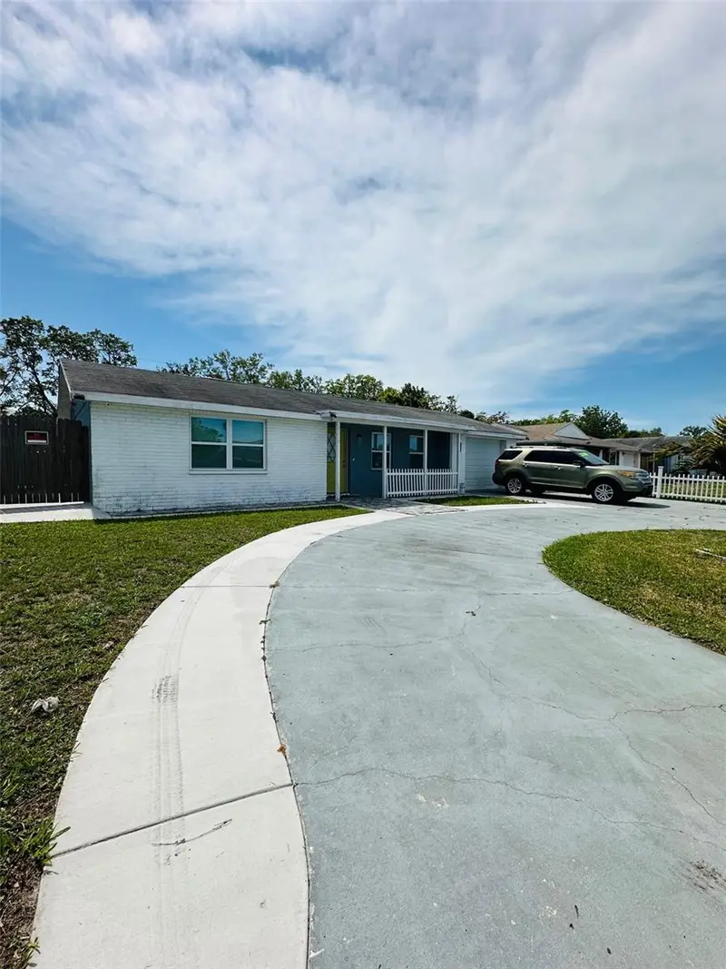 6310 Westport Dr, FL