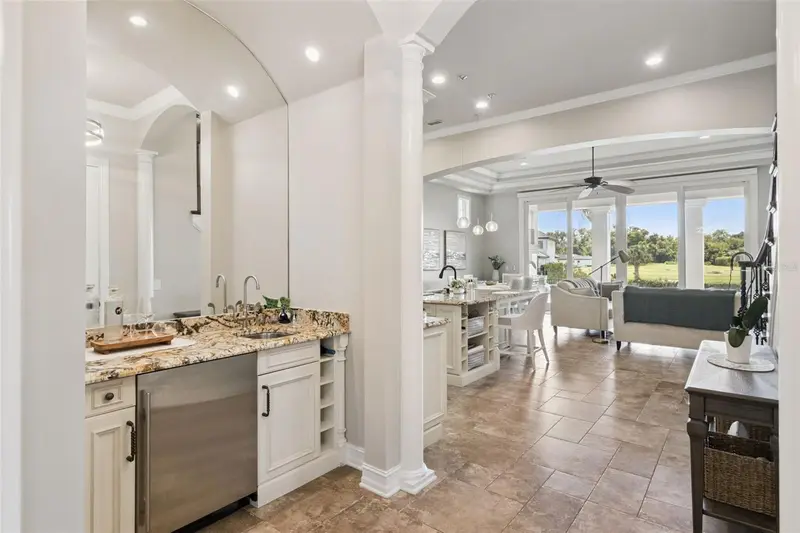 1172 Castle Pines Ct, FL