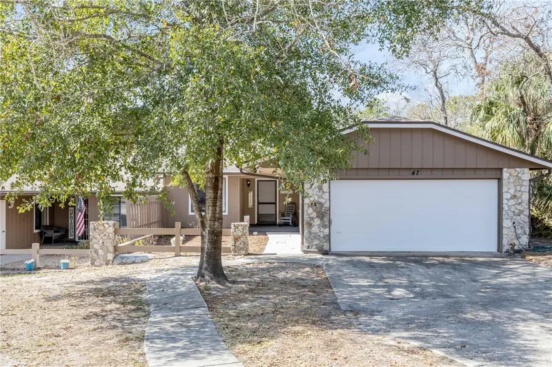 47 Crooked Pine Rd, FL