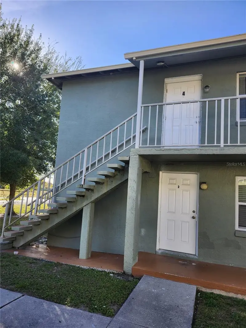 736 Michigan Ct #4, FL