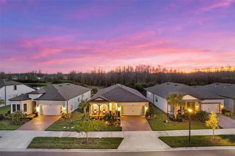 19469 Sea Glass Cir, FL