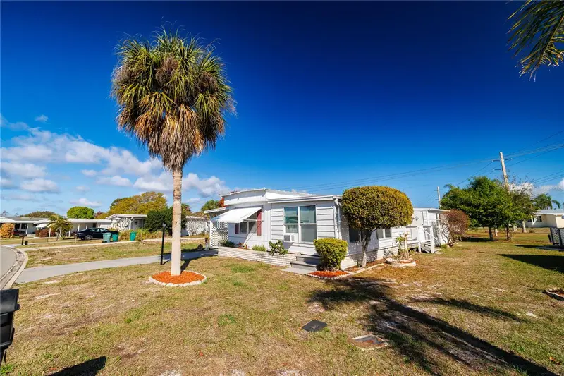 412 Osprey Dr, FL