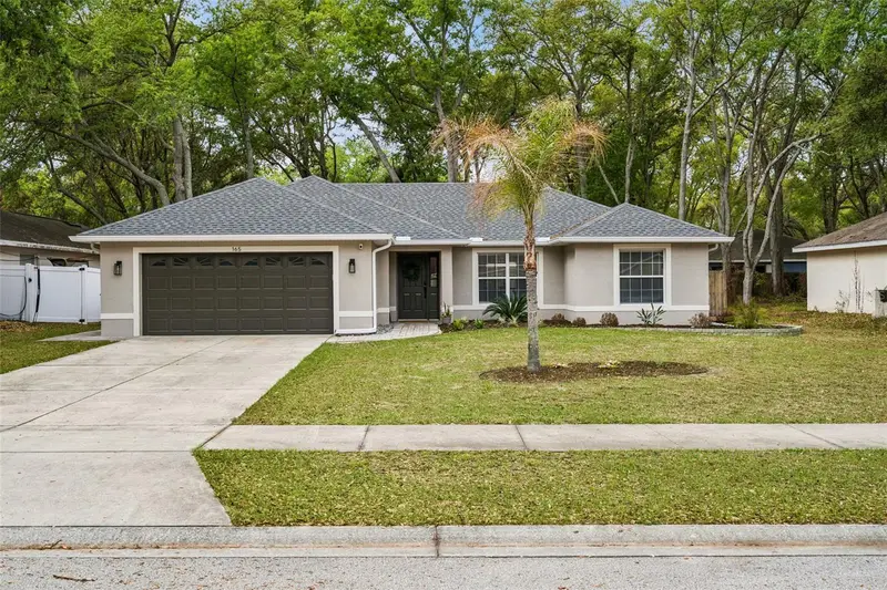165 Quail Oaks Cir, FL