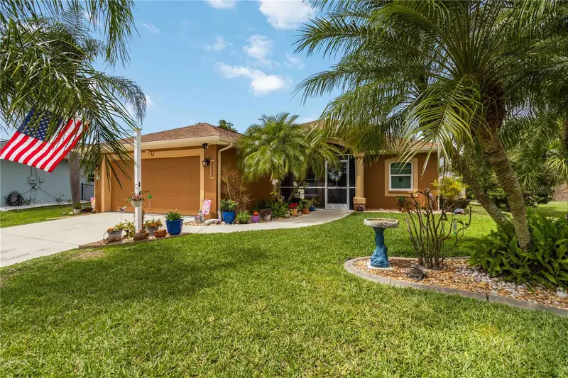 2405 Yalta Ter, FL